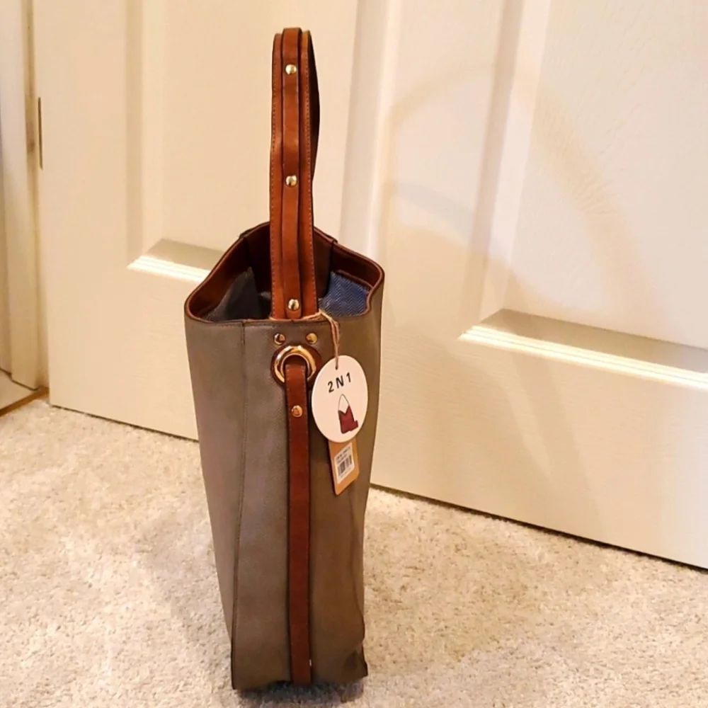 Elegant Tan Shoulder Bag